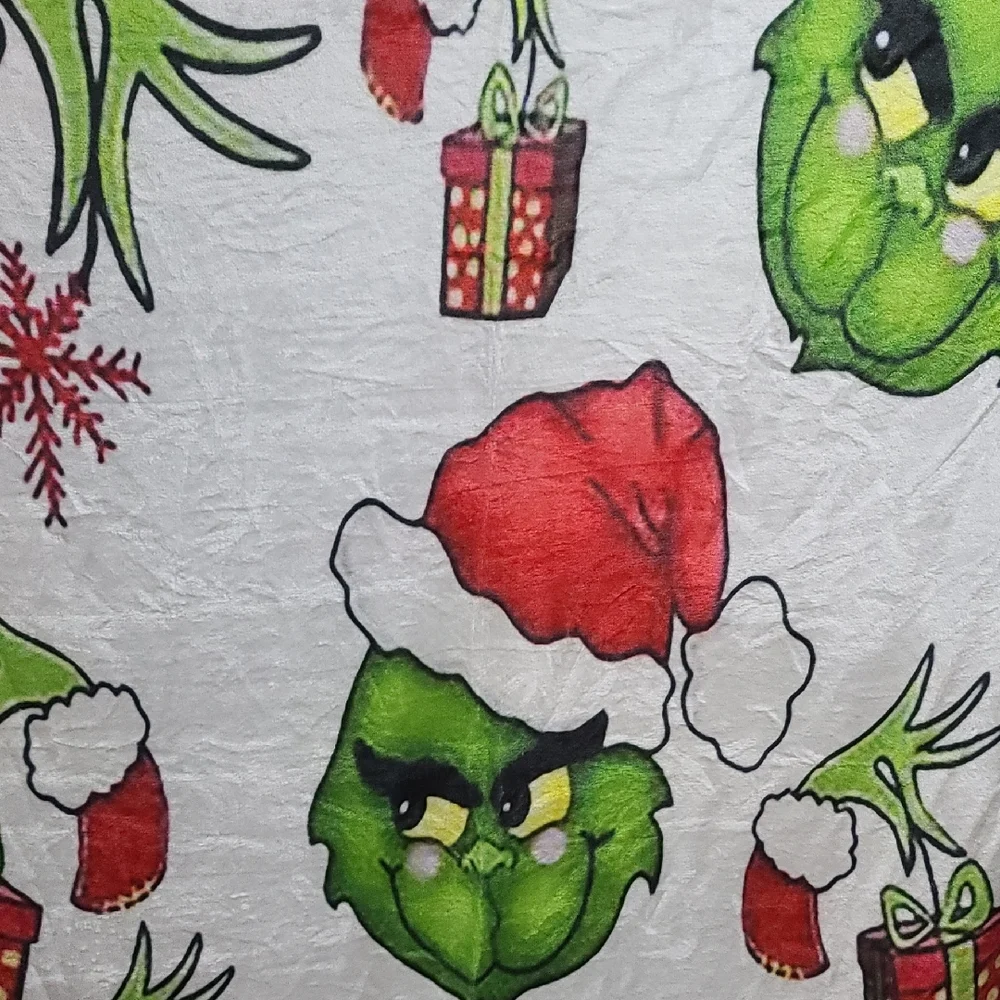 Holiday Grinch Cozy Oversized Throw Blanket - Christmas NWT